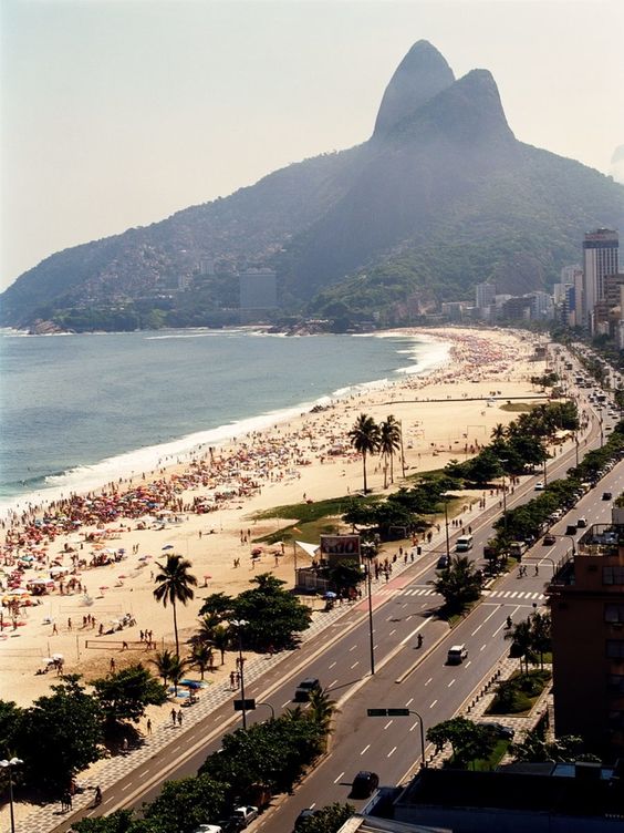 Dois Irmãos Rio de Janeiro, anni 80. Dove è iniziata la storia di KLK