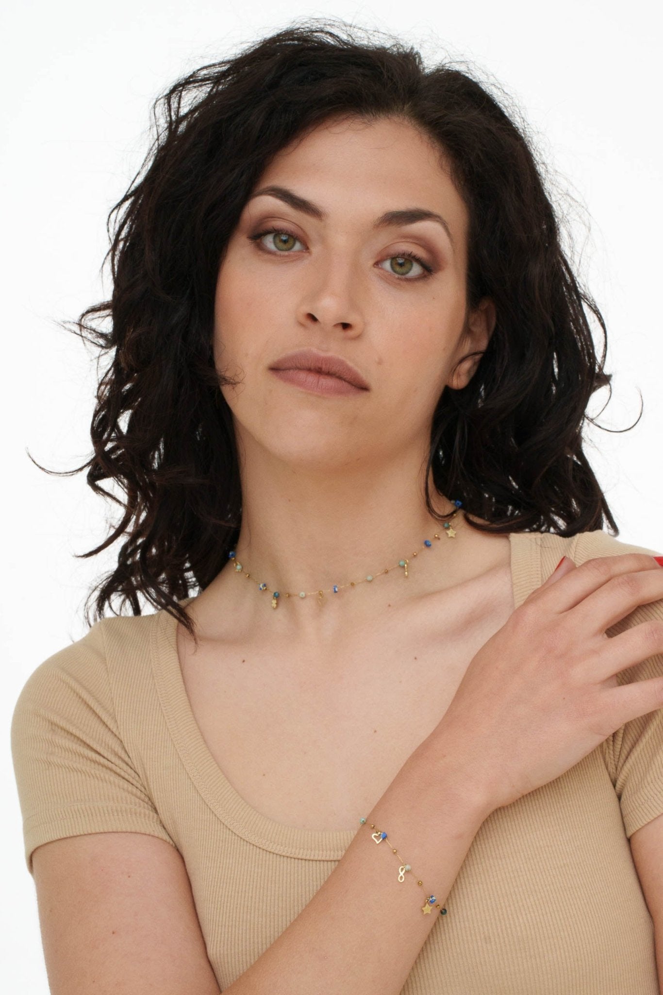 Bracciale pietrine e ciondolini - KLK