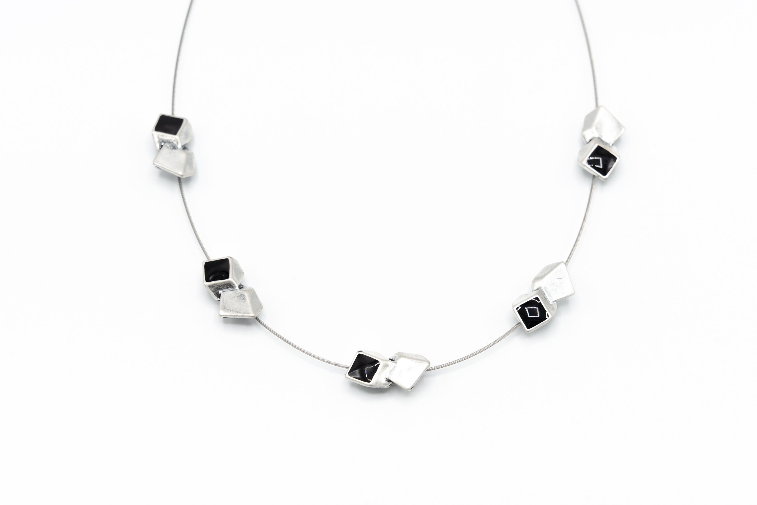 Girocollo cubi resina - KLK