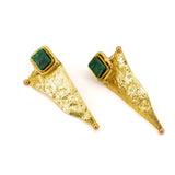 Orecchini triangolo con pietra - KLK