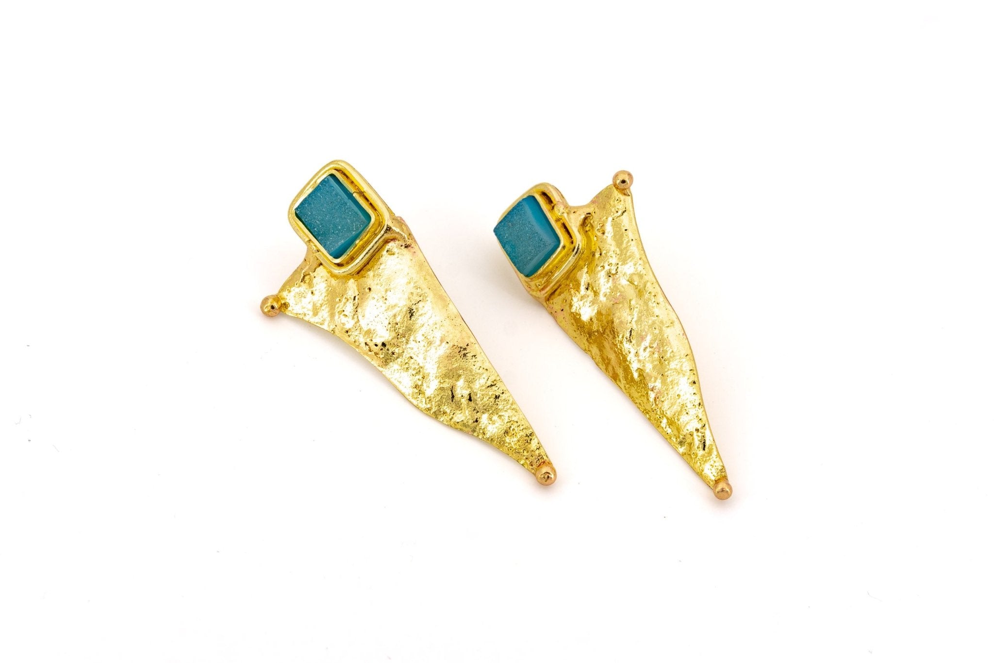 Orecchini triangolo con pietra - KLK