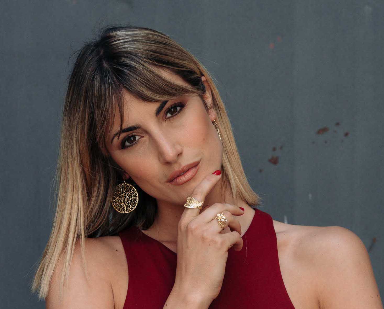 Anello fiorellino con strass - KLK