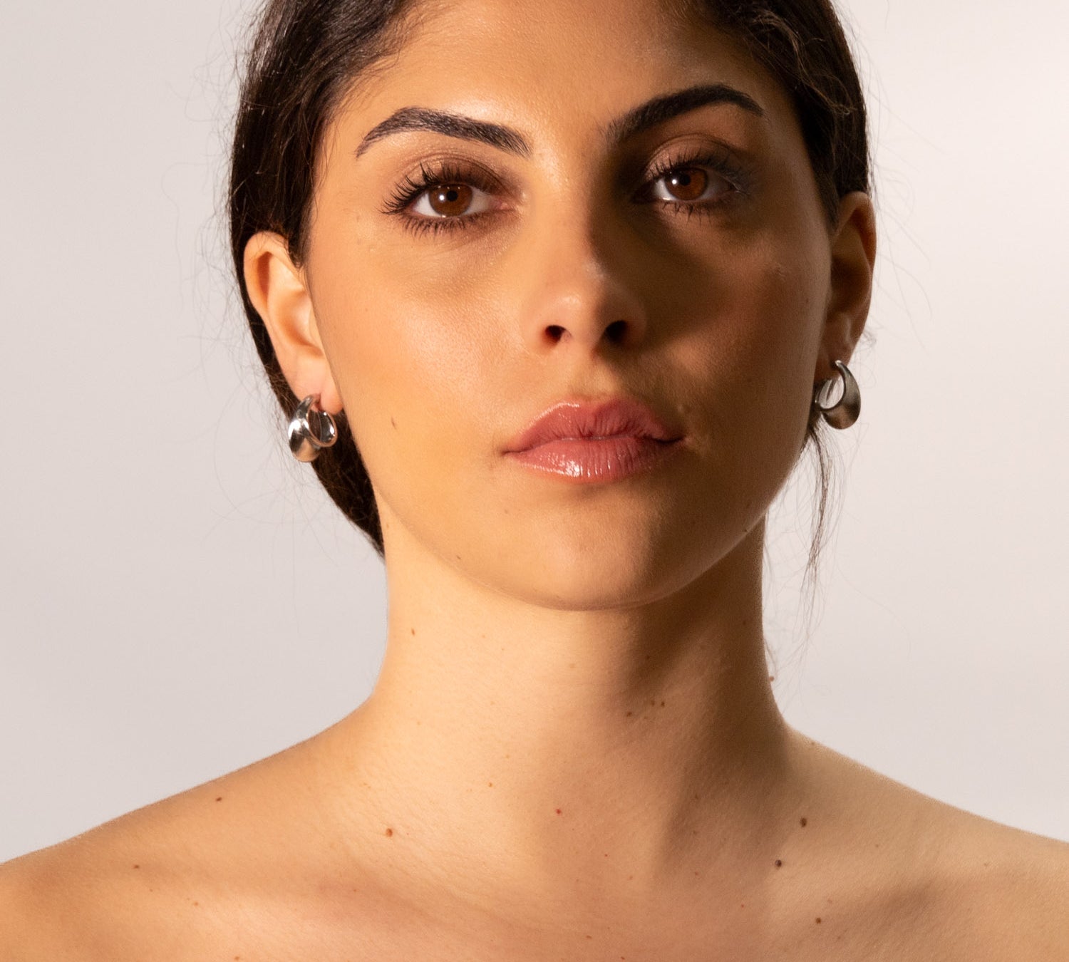 Orecchini cappio stilizzato