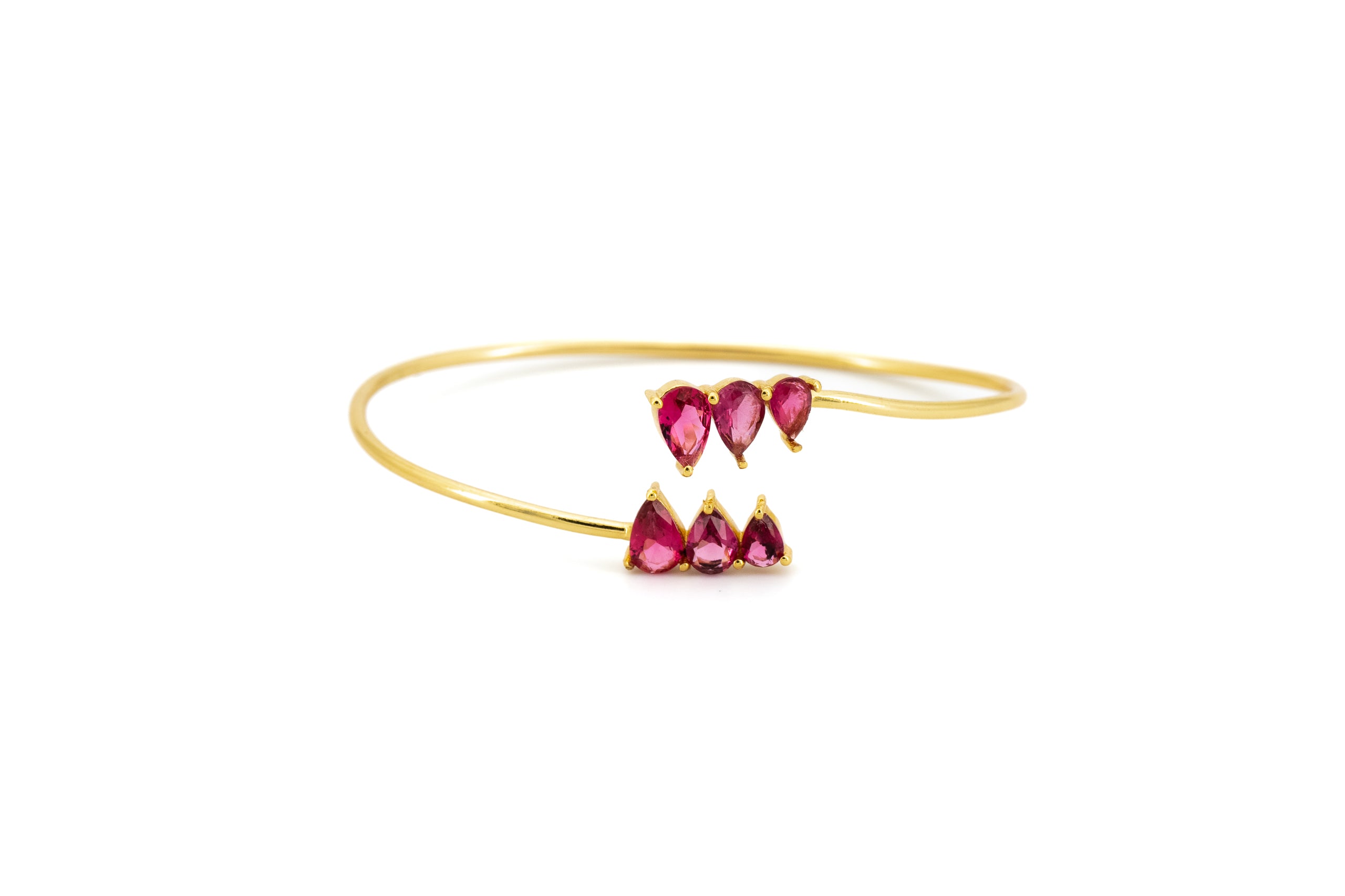 Crystal triangle bracelet