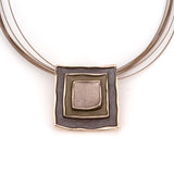 Collana tre quadrati