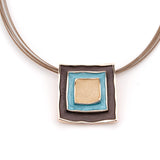 Collana tre quadrati