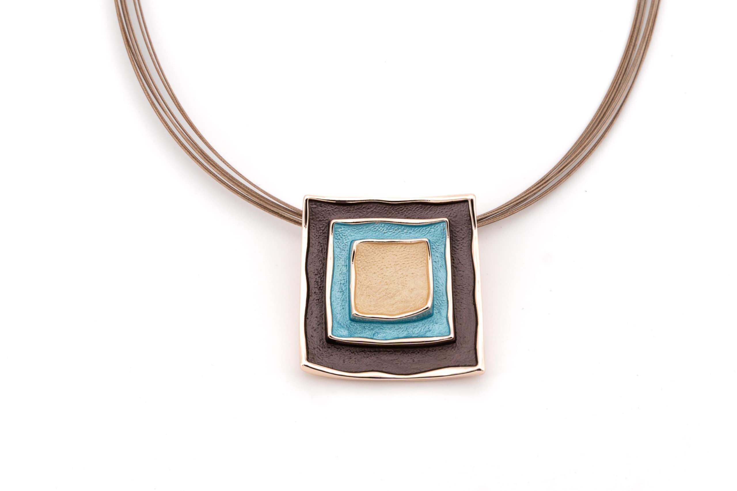 Collana tre quadrati