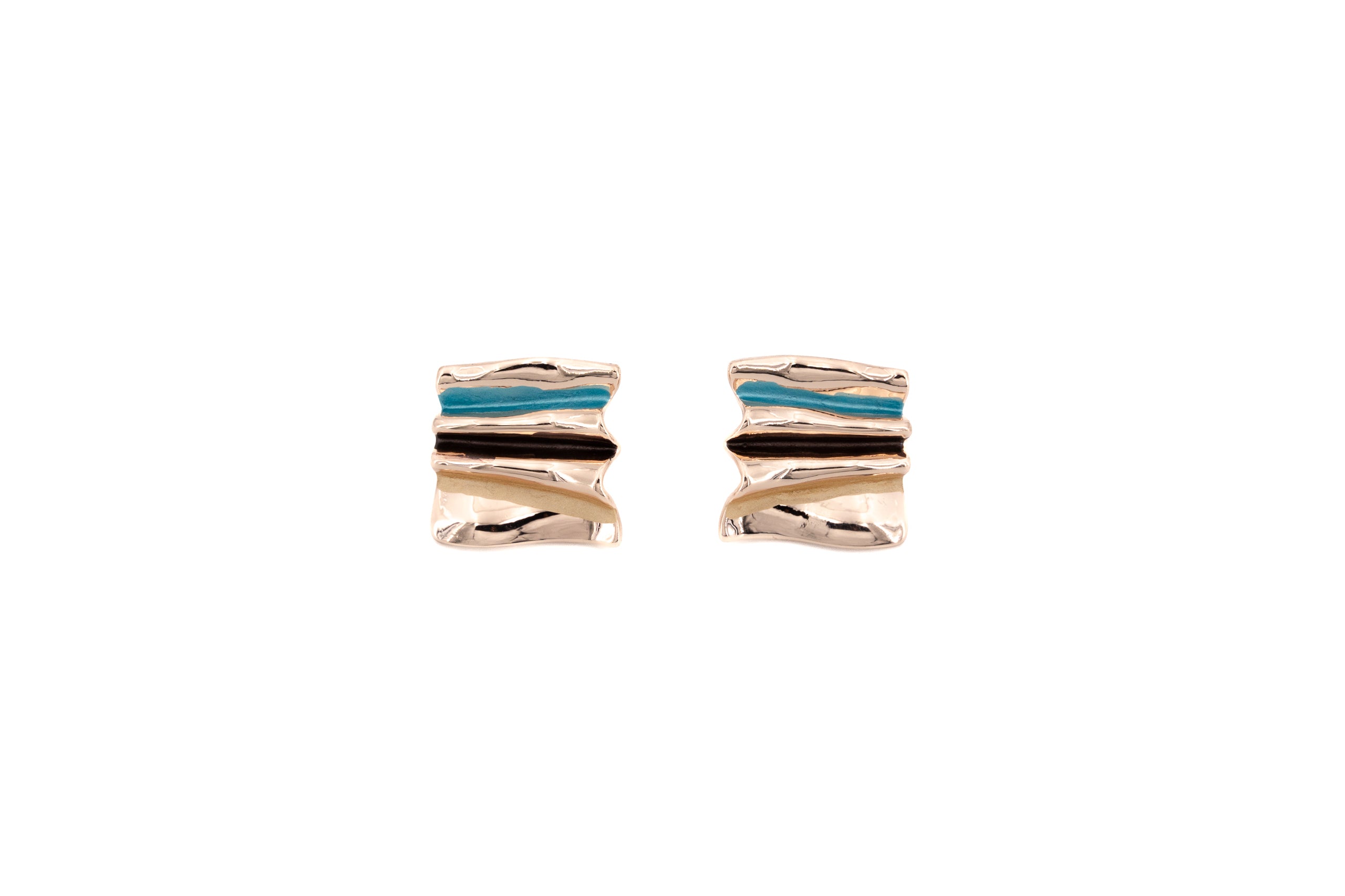 Fan earrings