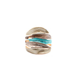 Wavy band ring