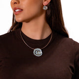Collana chiocciola astratta