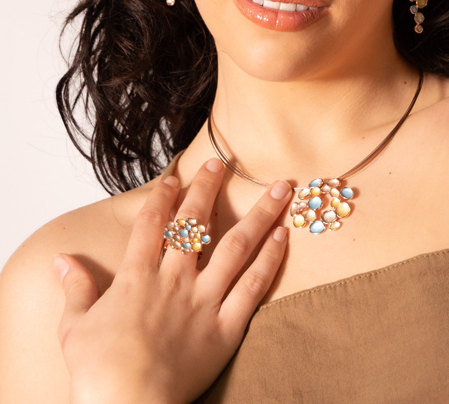 Round cluster ring