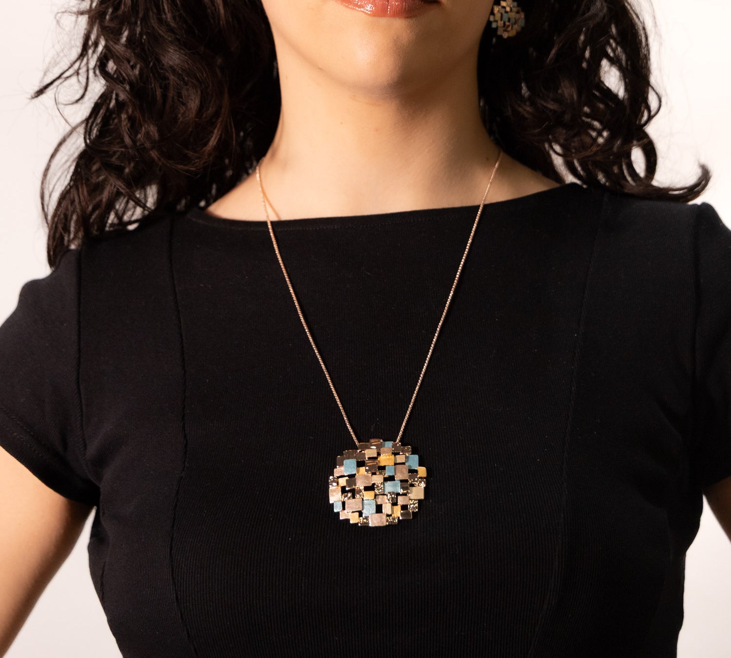 Collana mosaico quadretti