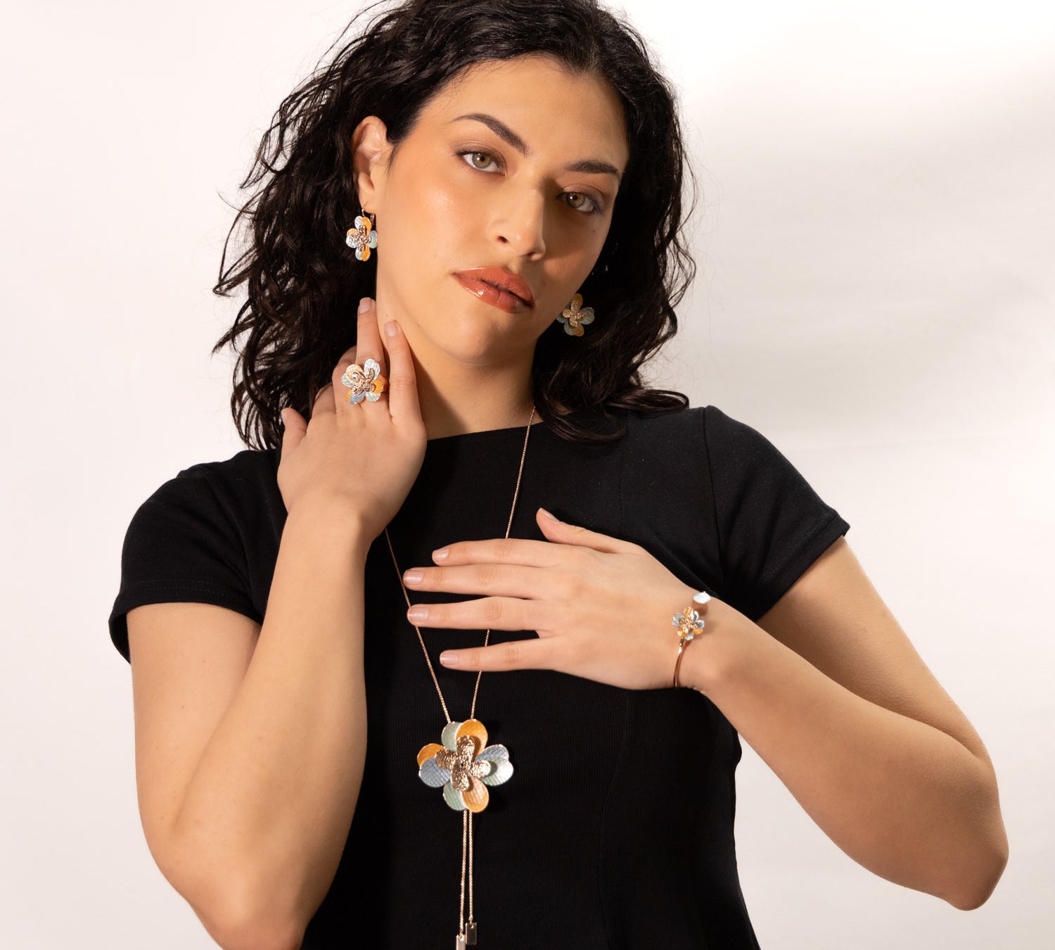 Collana doppio fiore