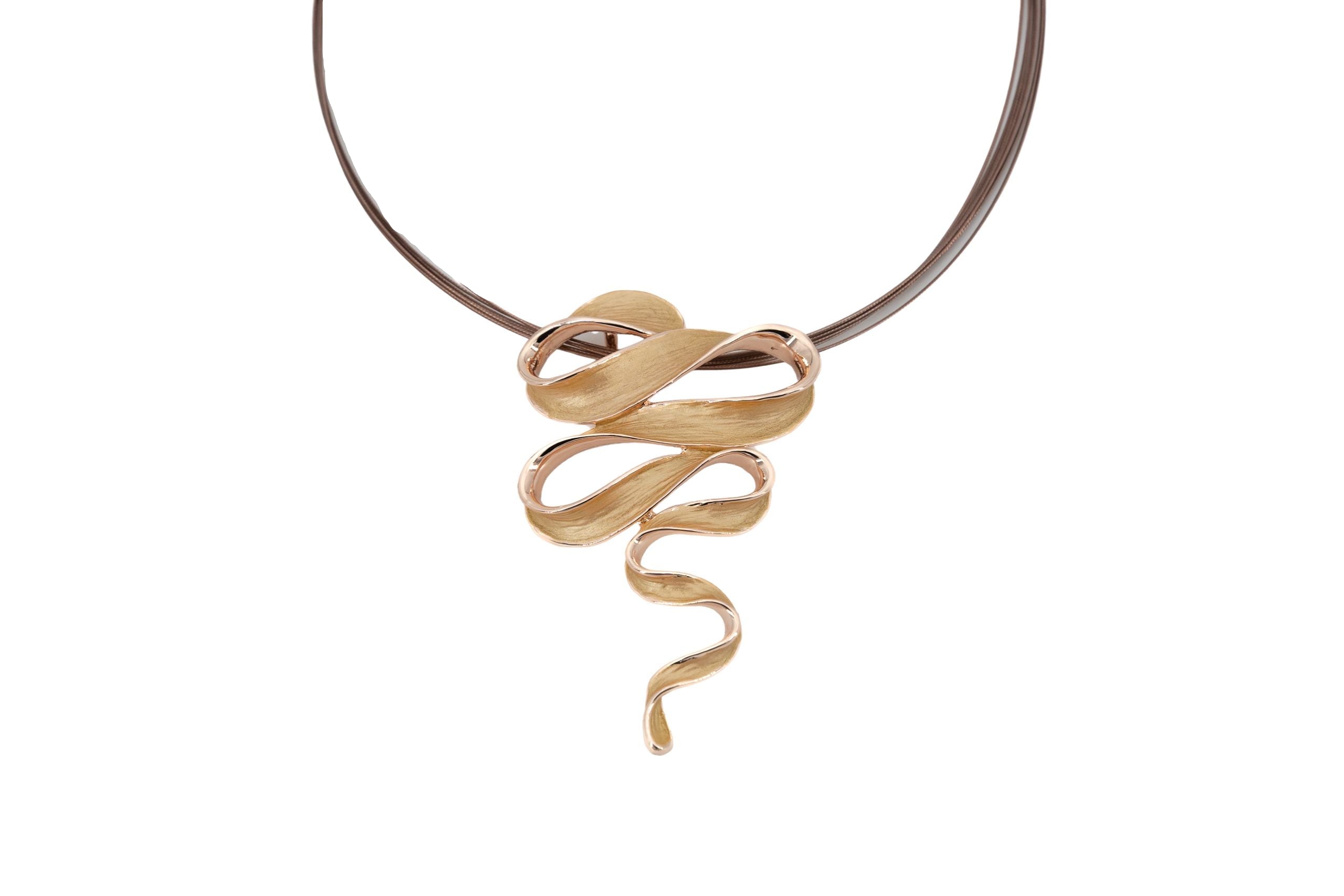 Collana serpentina
