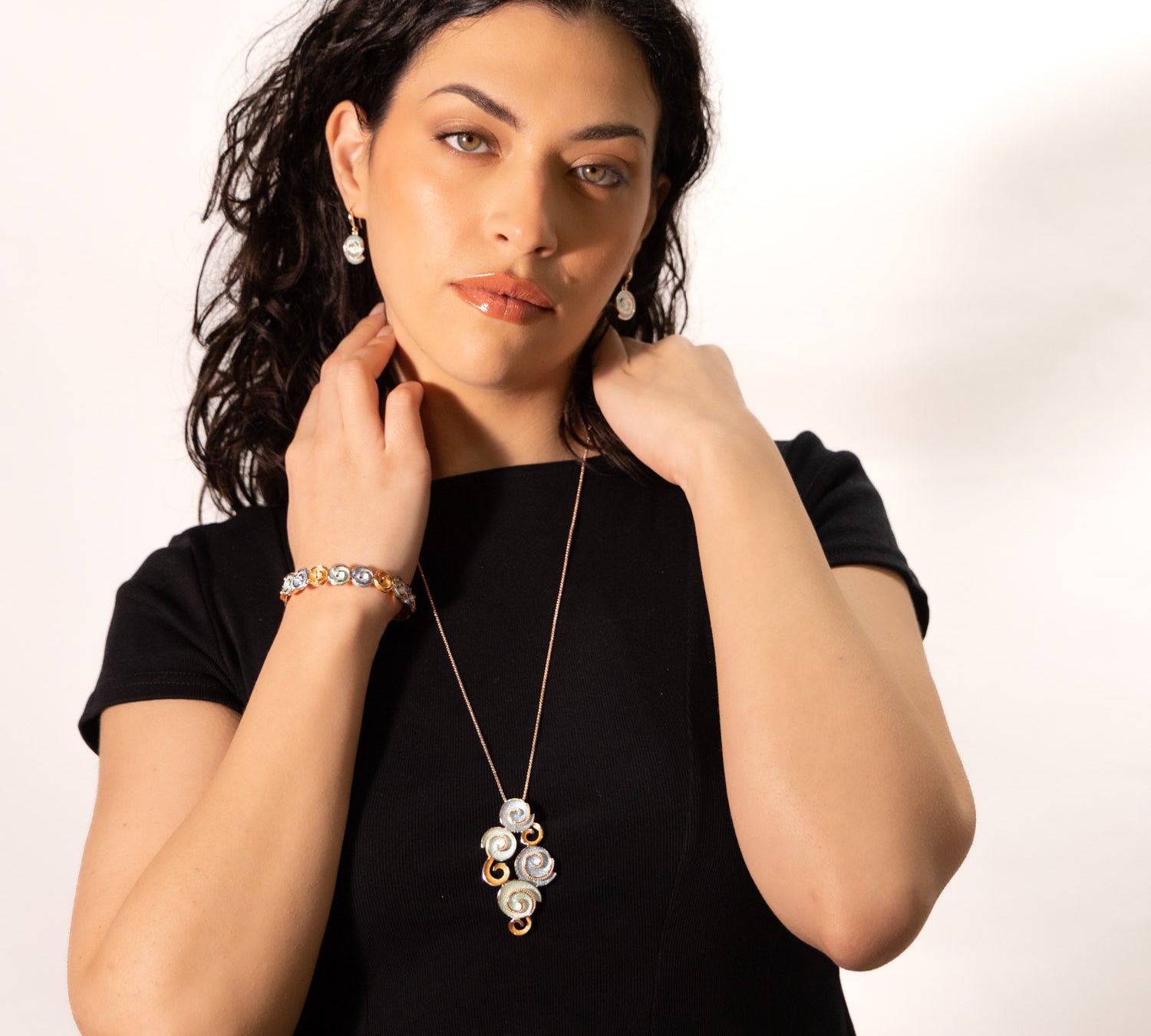 Collana lunga chioccioline