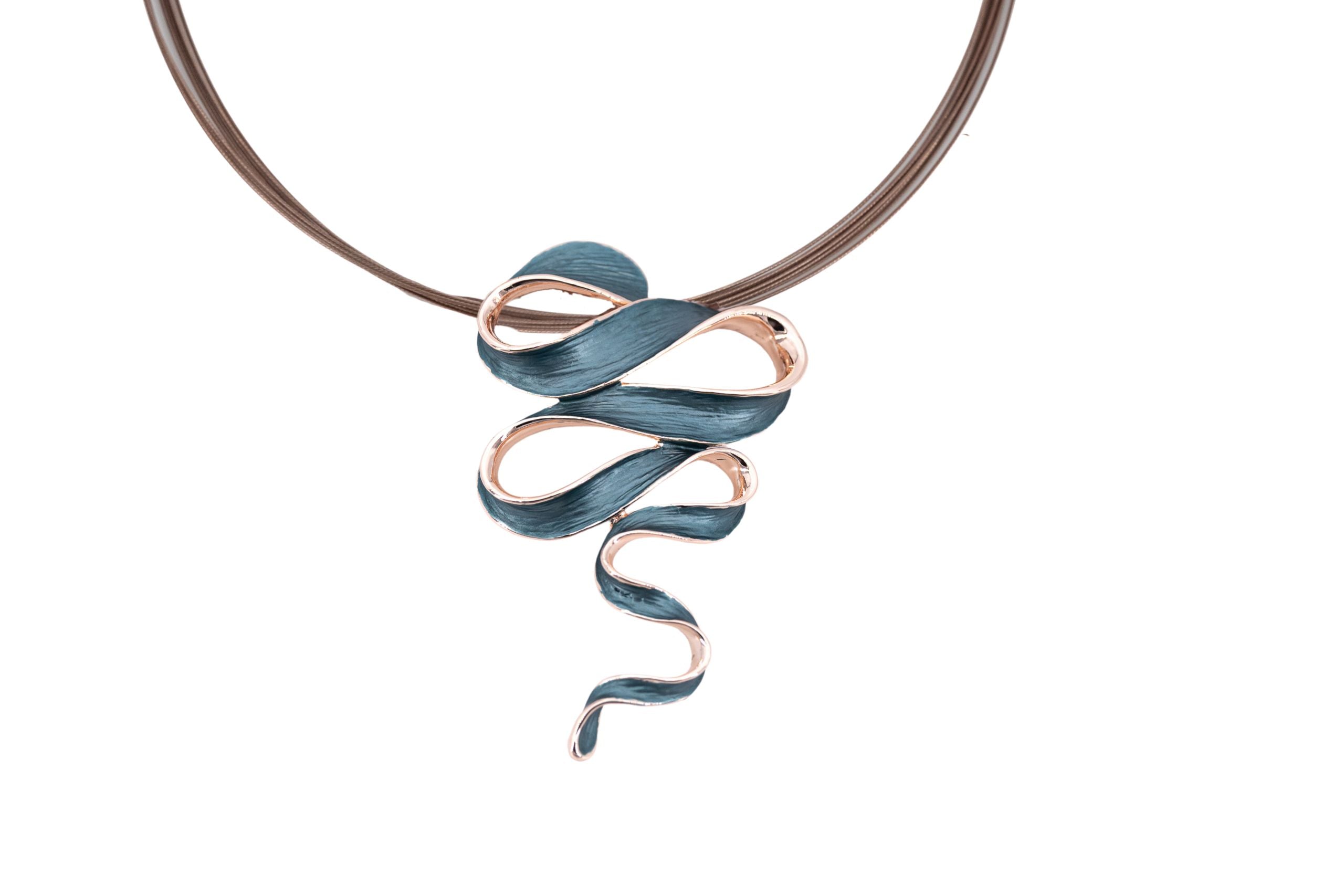 Collana serpentina
