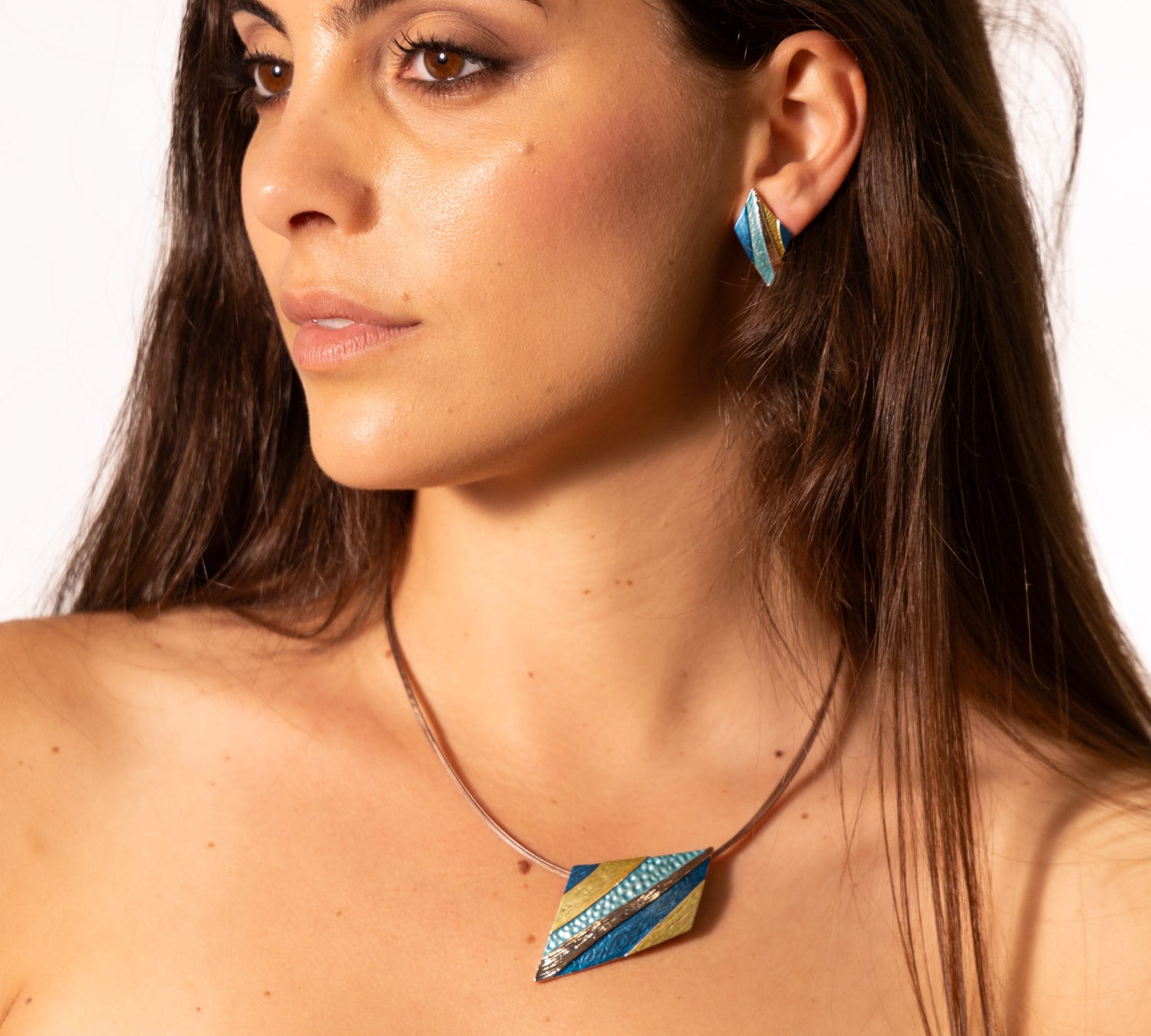 Collana rombo rigato