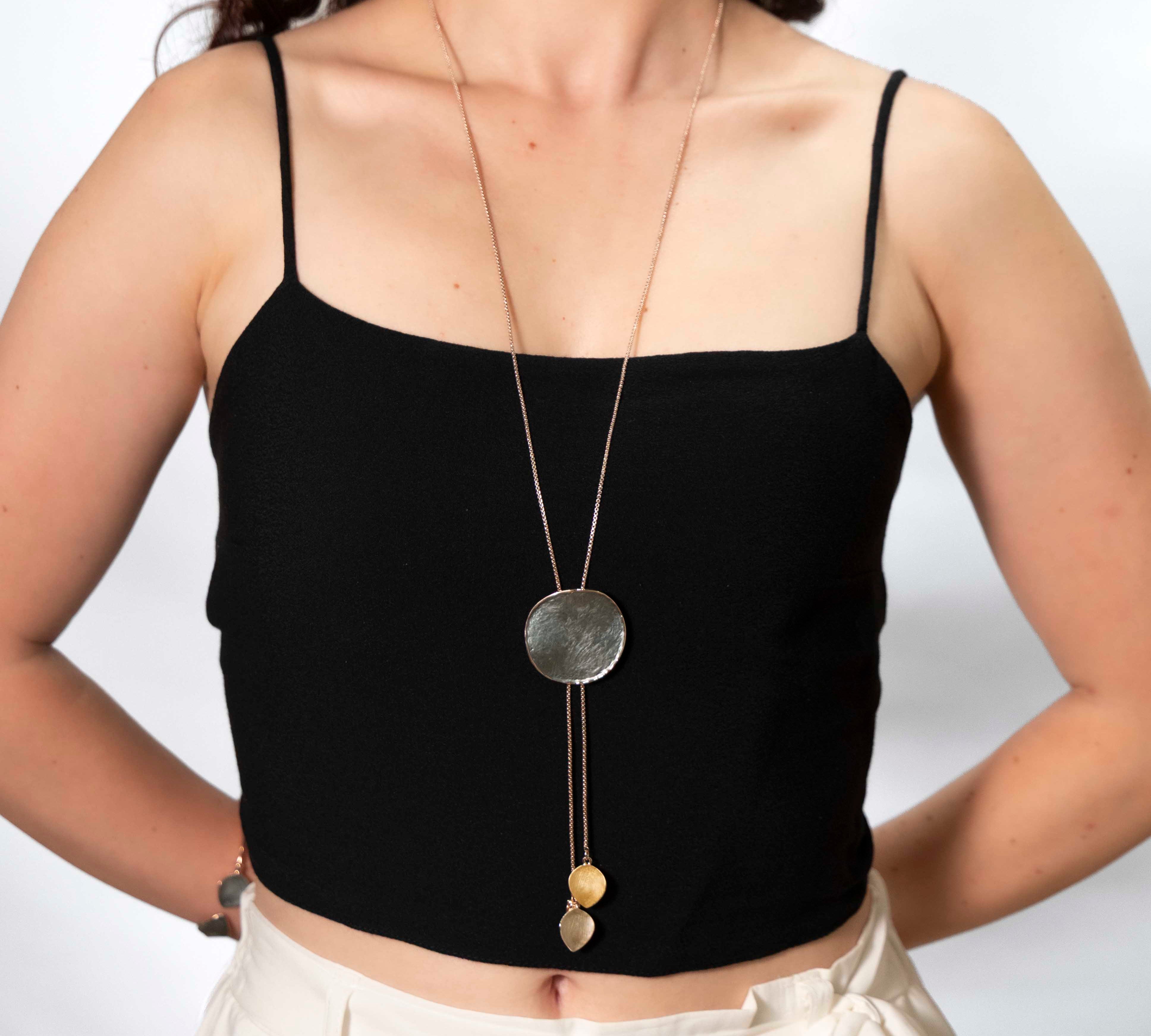 Collana tondo e foglioline