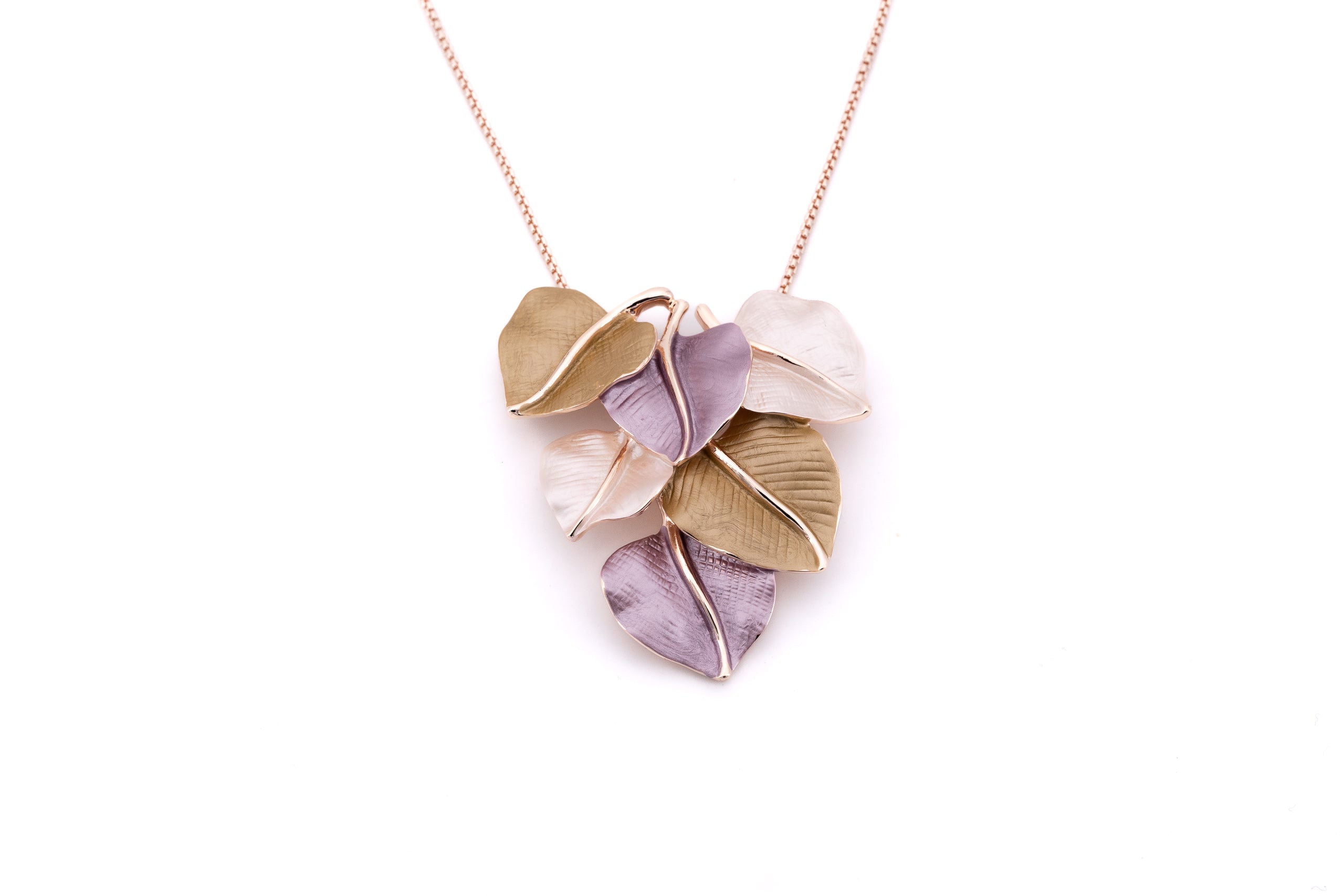Collana lunga foglie