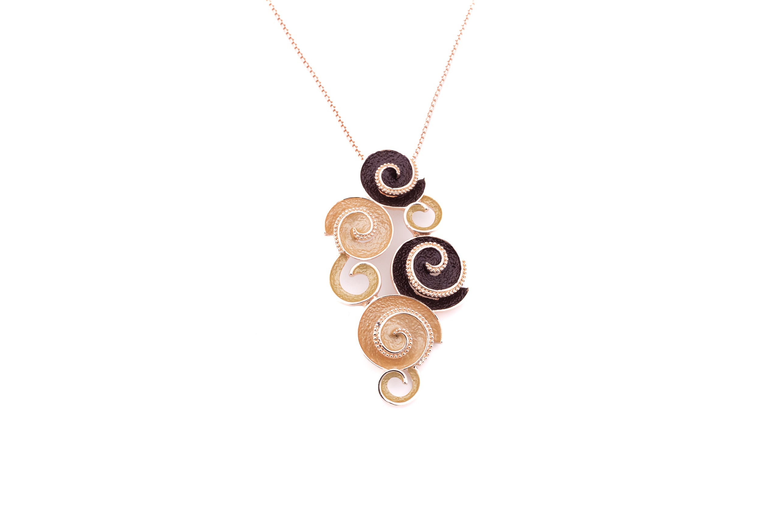 Collana lunga chioccioline