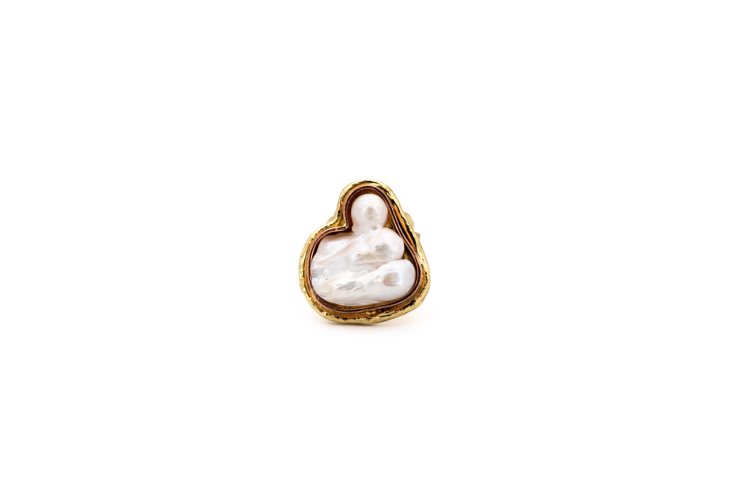 Mother-of-pearl ring