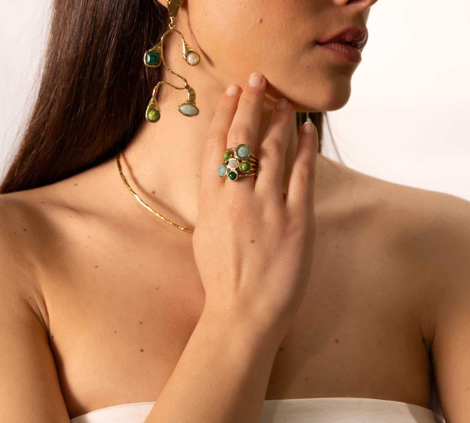Flower stone ring
