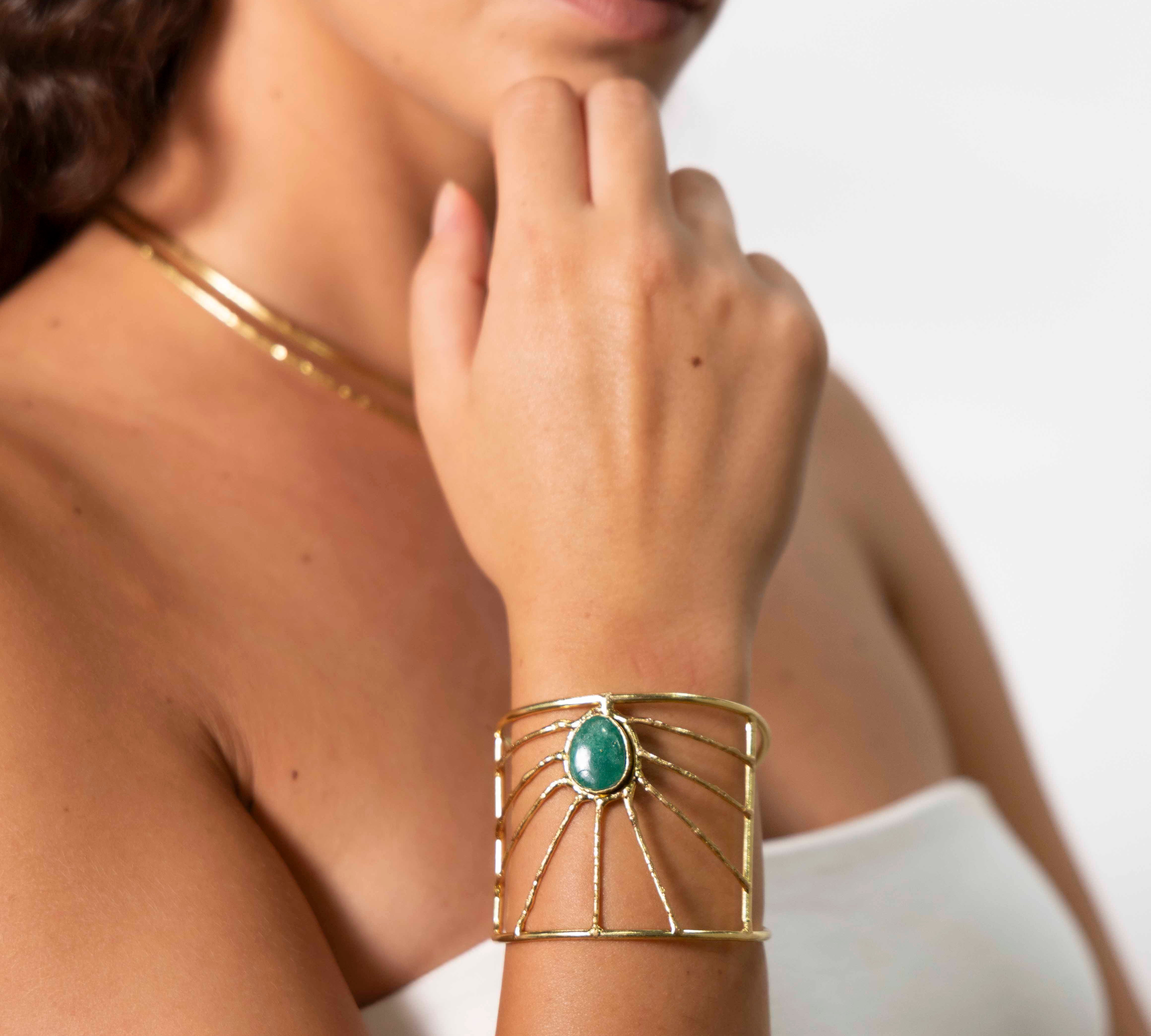 Bracciale pietra tondo