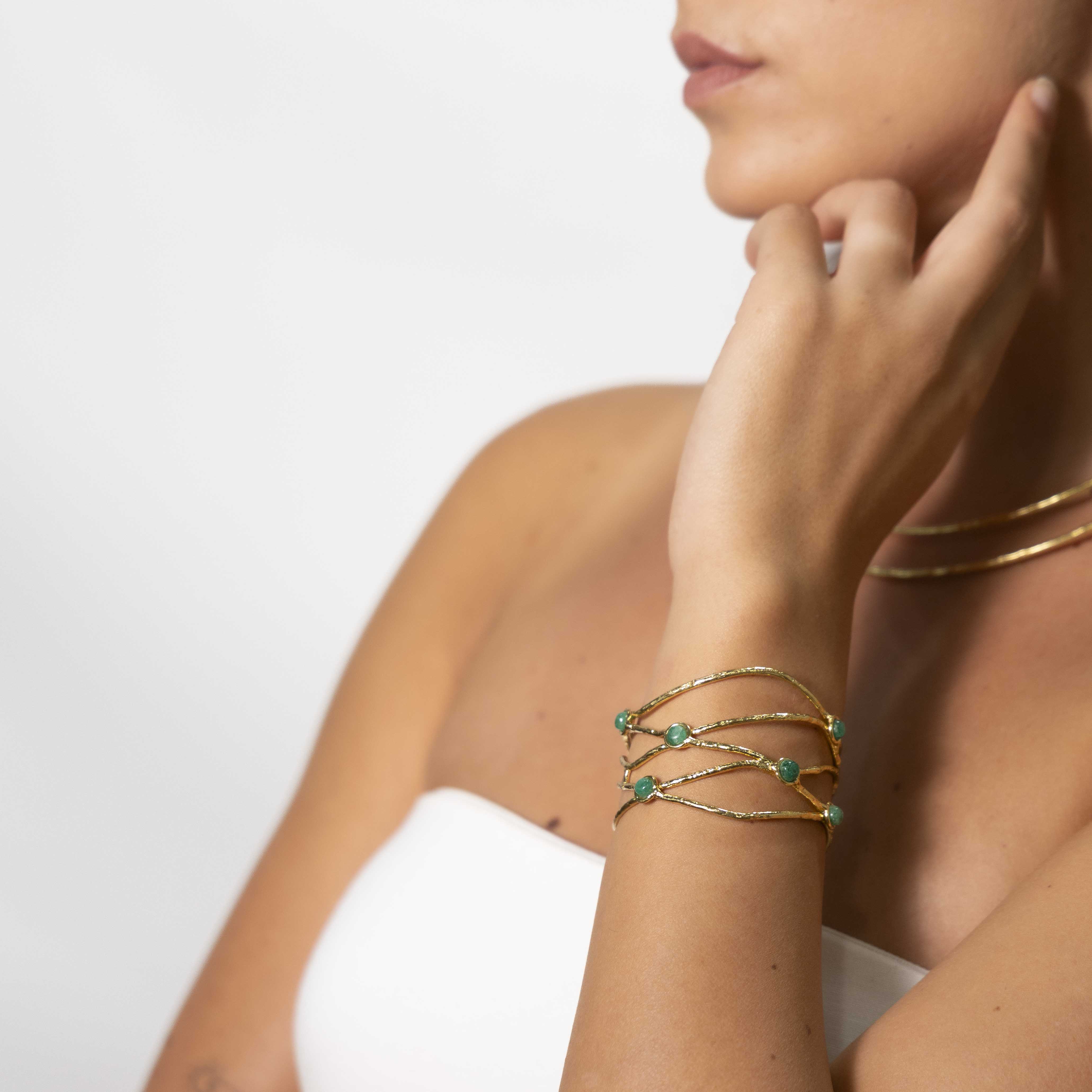 Bracciale pietrine viola