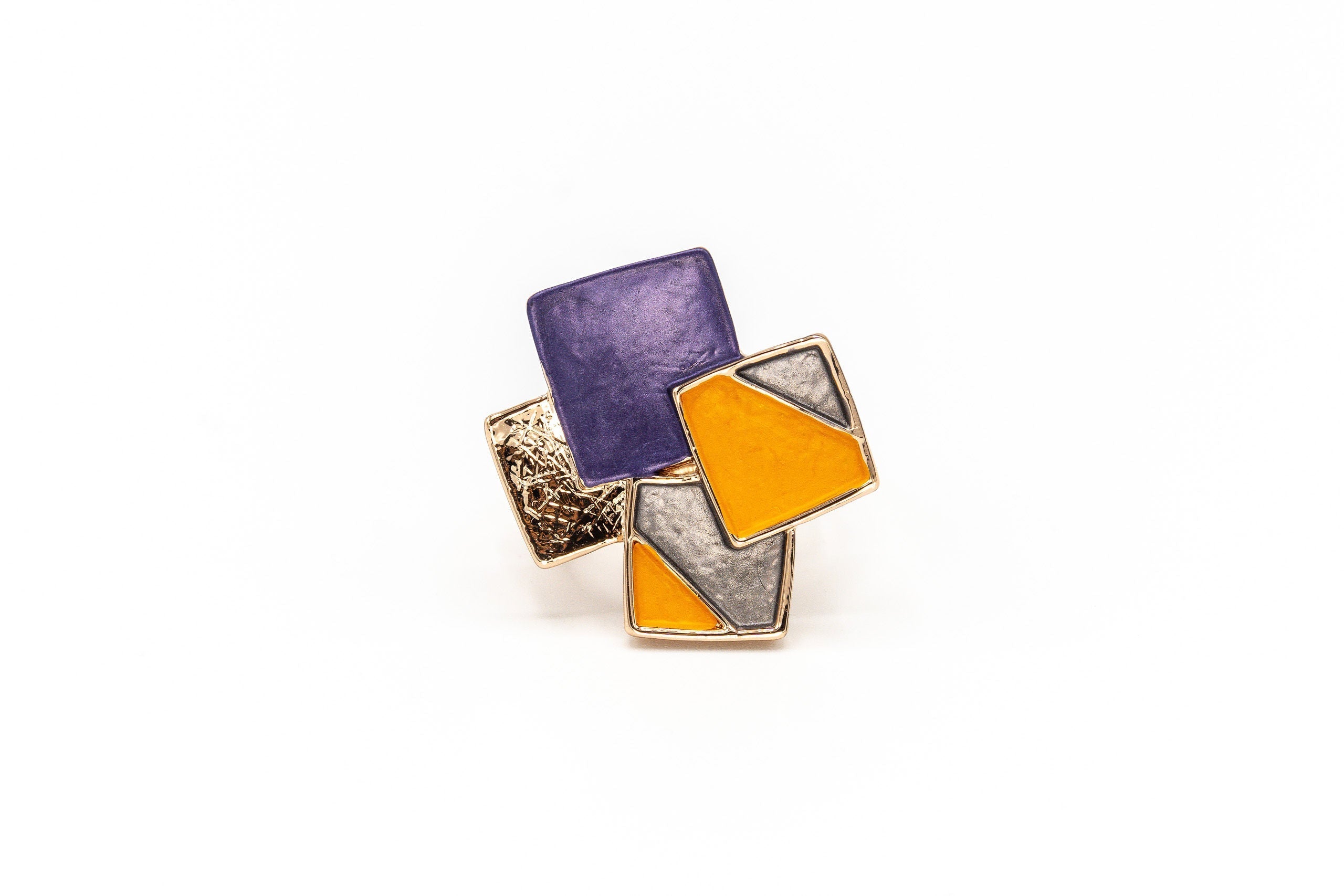Anillo con cuadrados