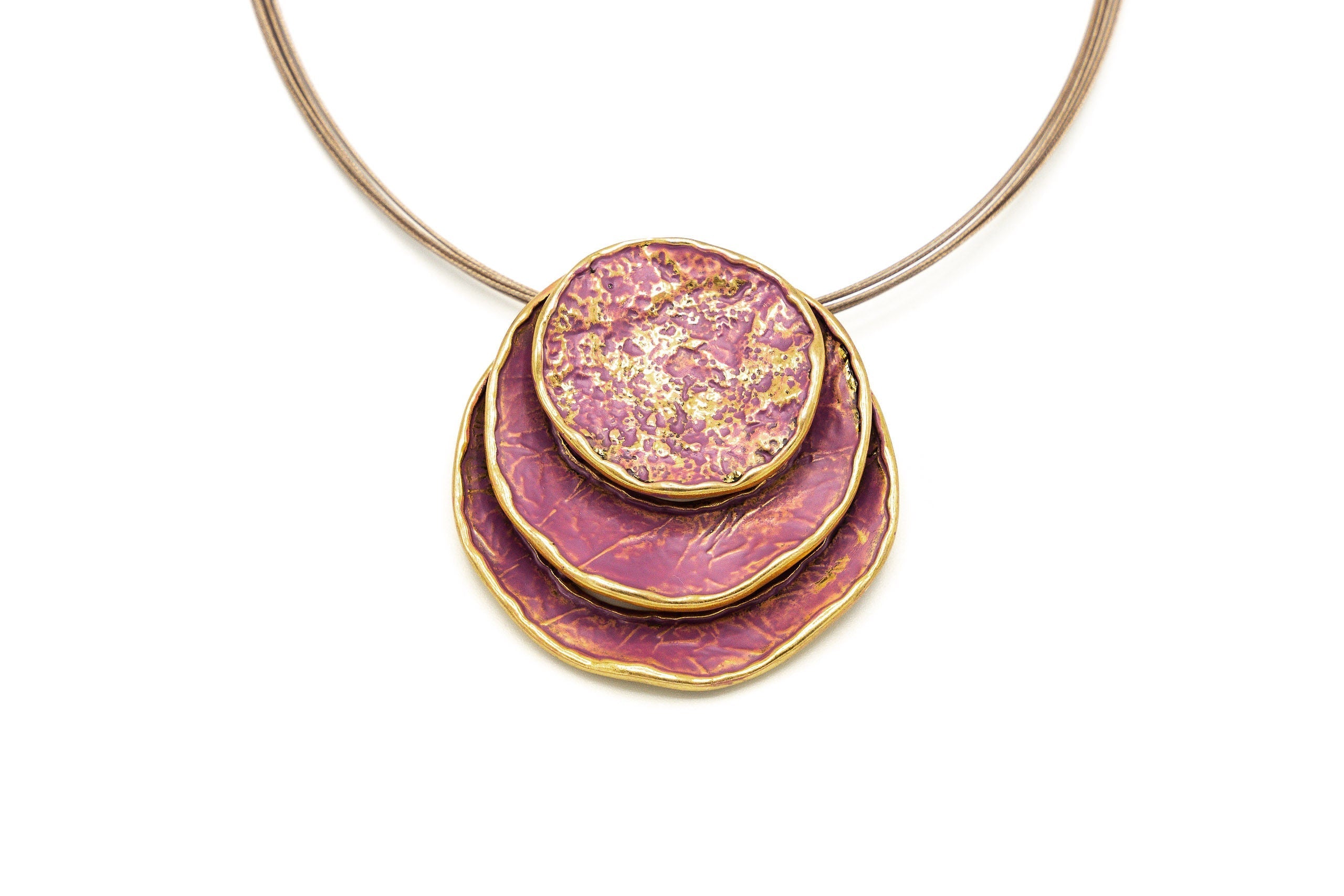 Collar de tres vueltas