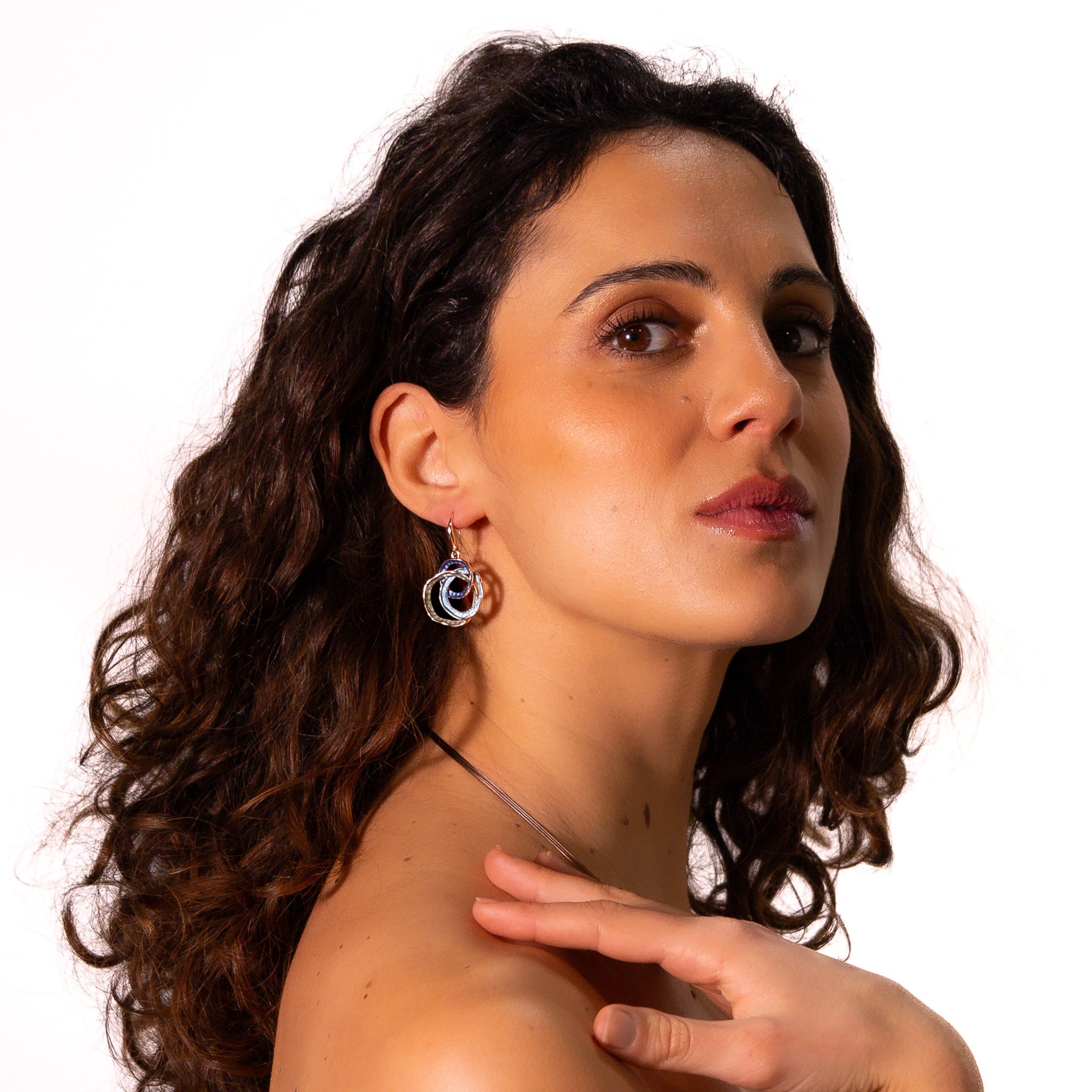 Orecchini cerchi intersecati - KLK