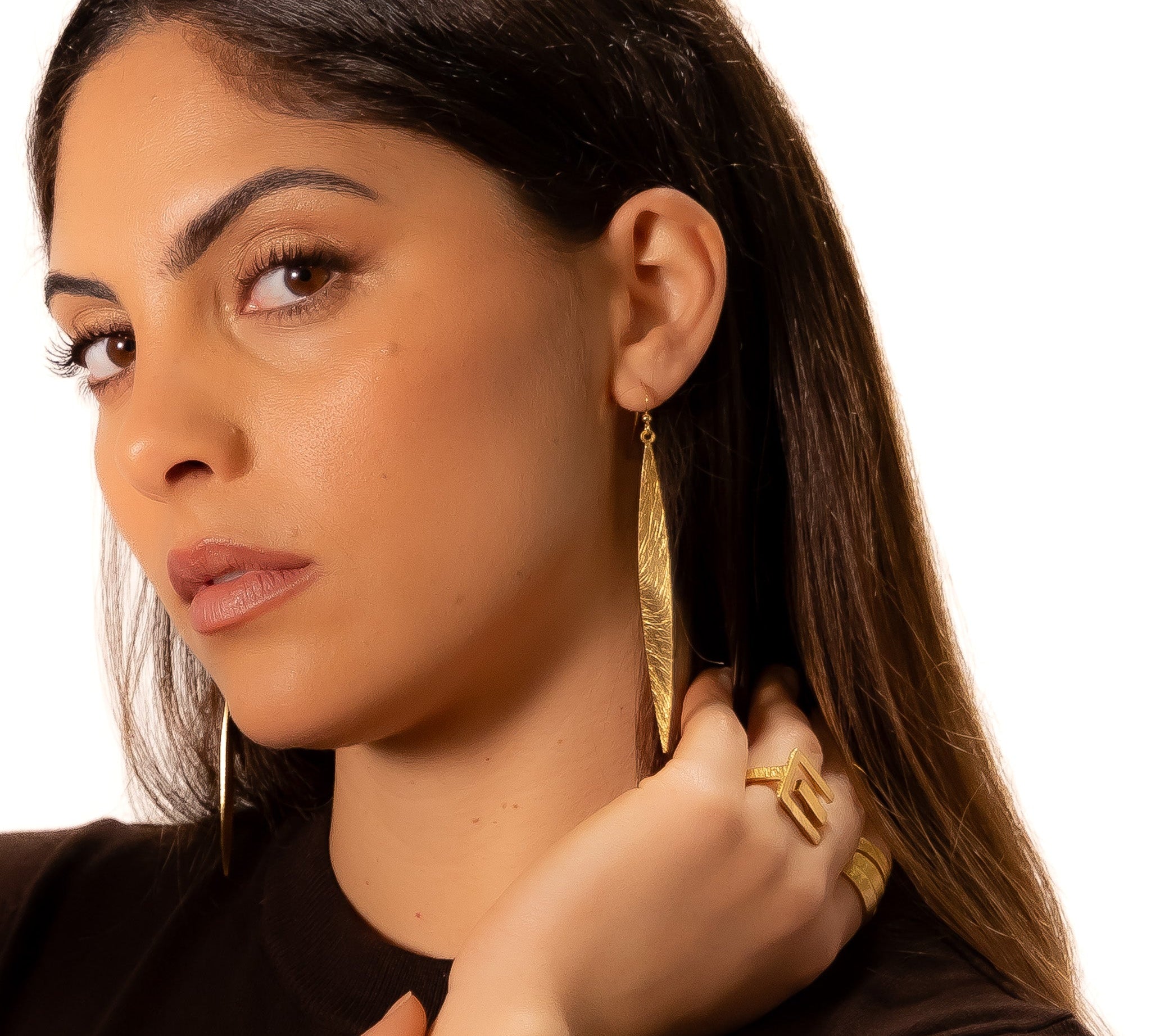 Orecchini con navetta ondulata - KLK