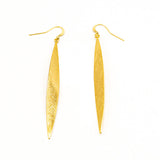 Wavy shuttle earrings