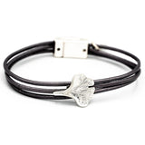 Bracciale calam.fili pelle, met.zama bagno in argento o oro opaco con foglia di ginkgo.