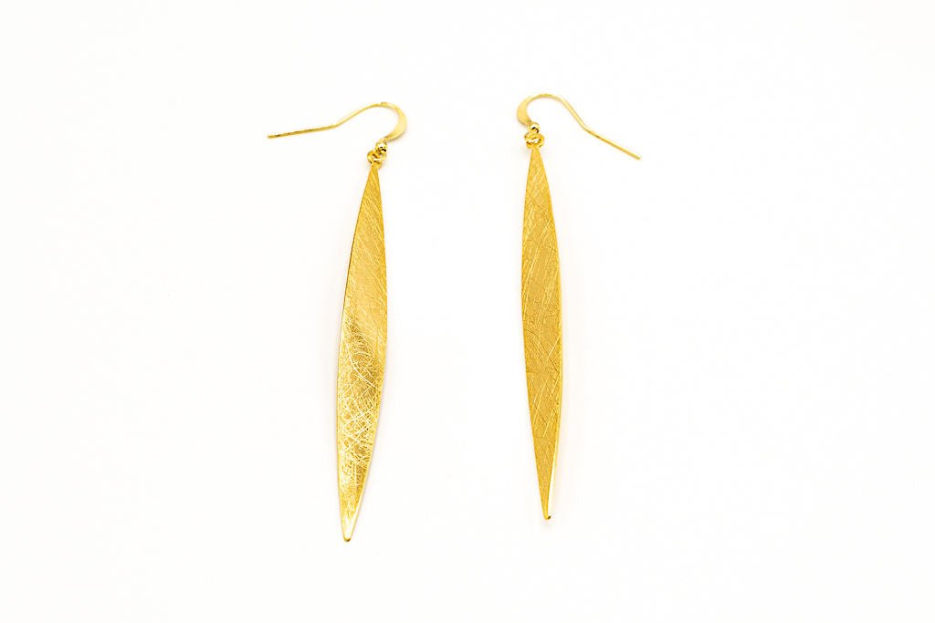 Orecchini con navetta ondulata - KLK